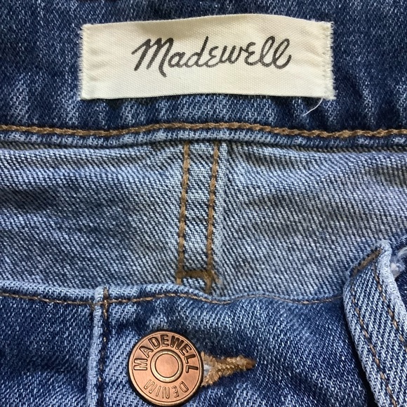 Women’s Madewell High-rise Denim Shorts - Picture 2 of 5